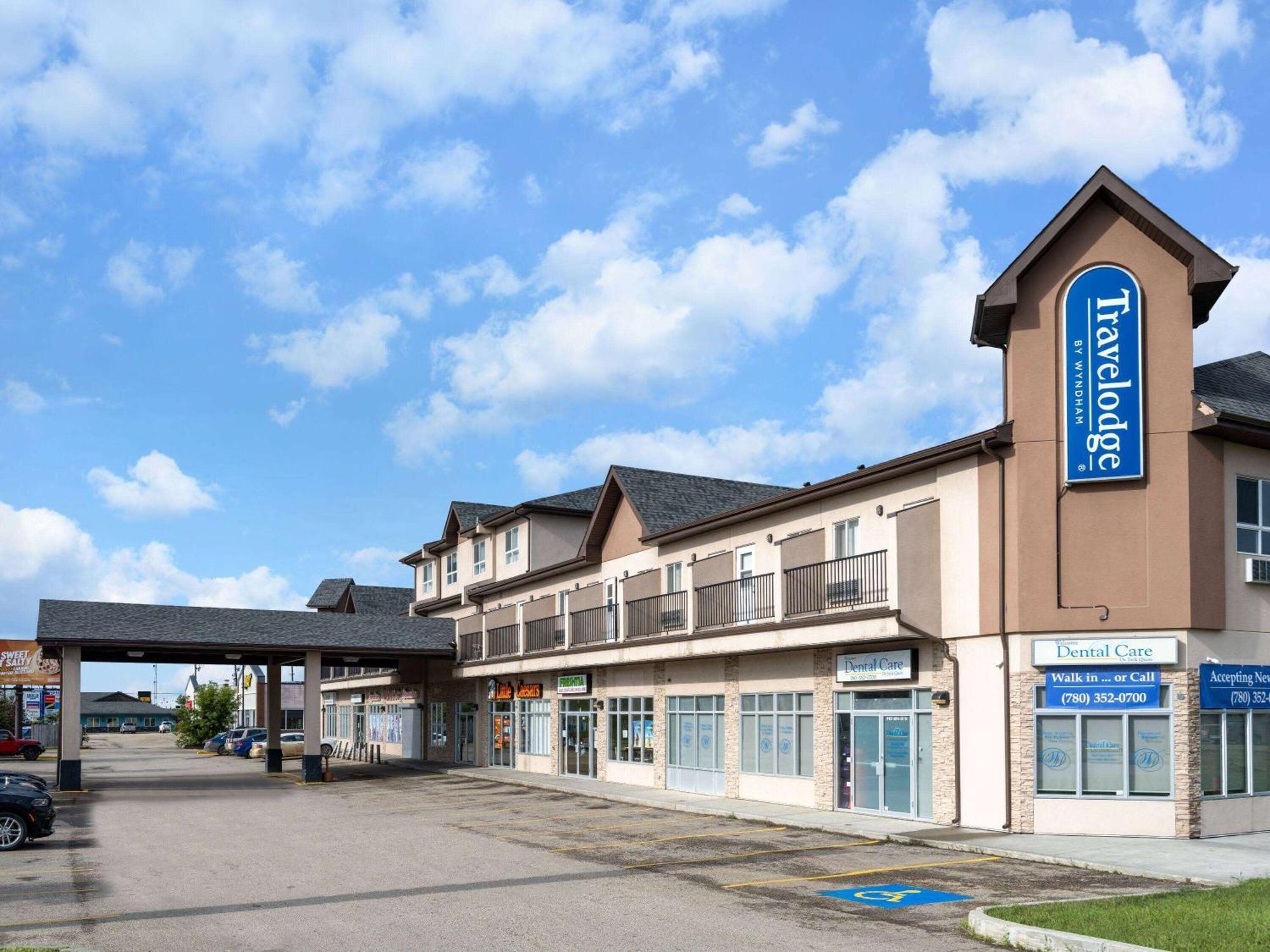 Travelodge By Wyndham Wetaskiwin Exterior foto